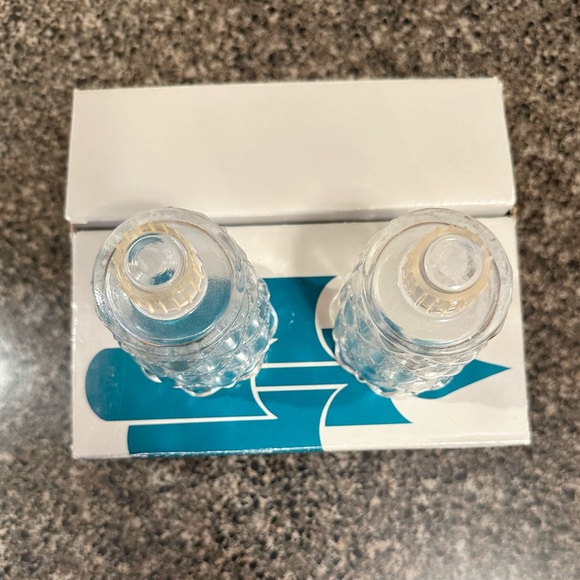 PartyLite Quilted Crystal Pair Candleholders NWT - Picture 7 of 9